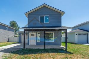 featured image of 223 4th St
