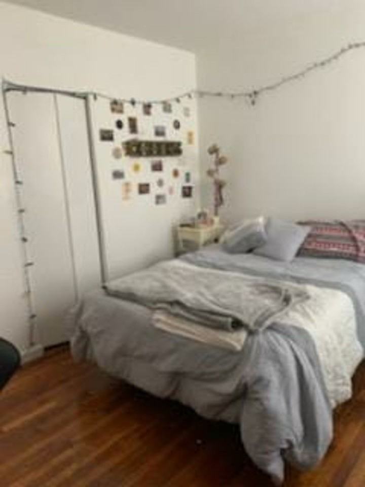 327 Summit Ave - Photo 2 of 9