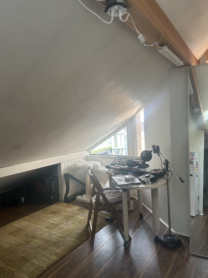 2241 Queen Street East Penthouse - Photo 2 of 29