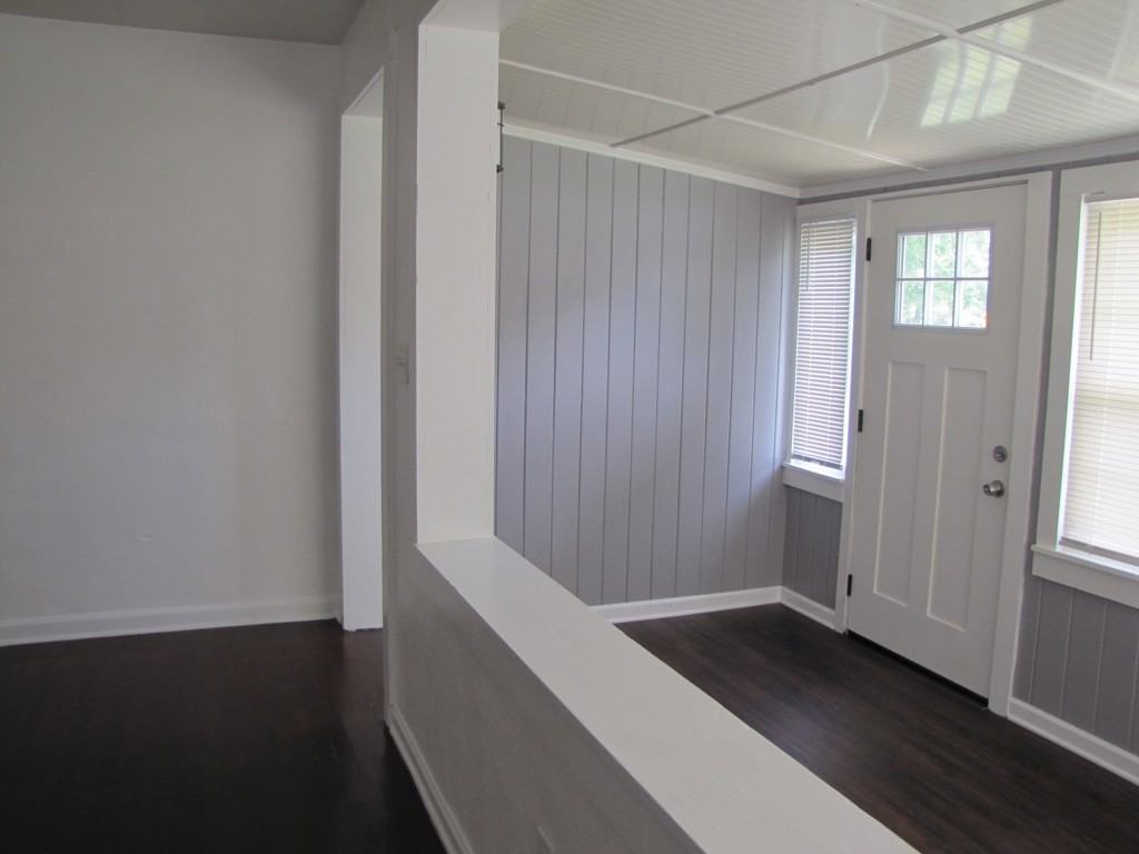 701 Lakewood Rd - Photo 3 of 12