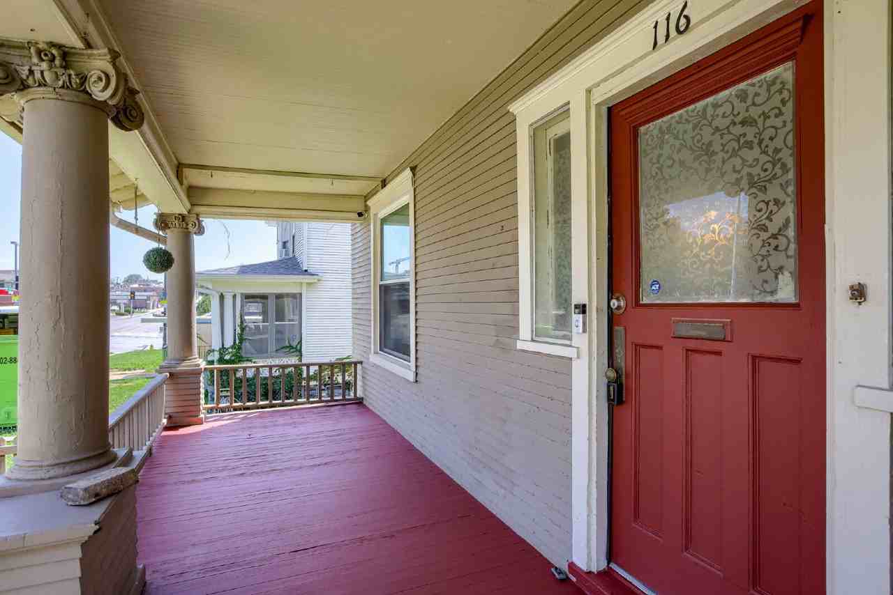 N 40th St - Photo 2 of 18