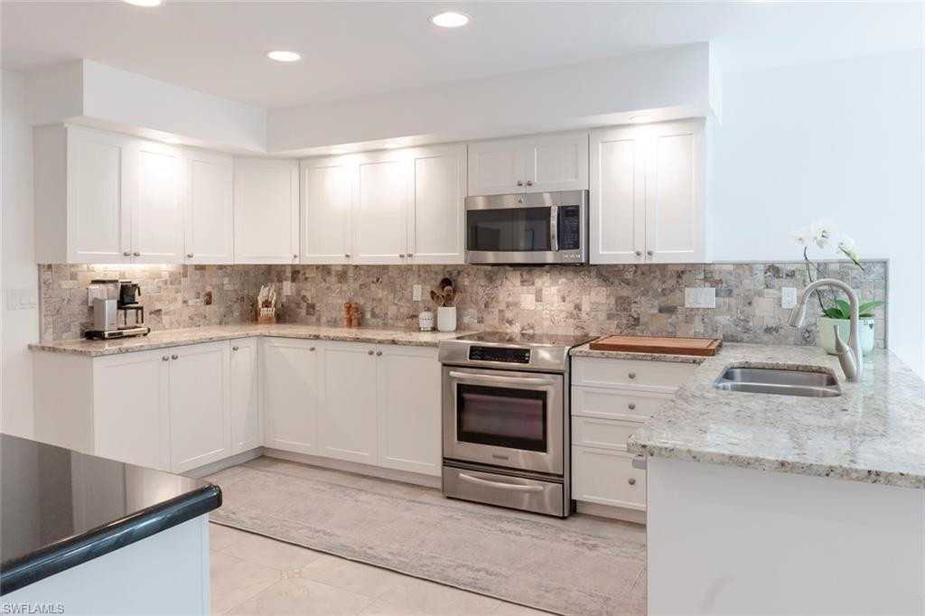 3430 27th Avenue Southwest - Photo 2 of 18