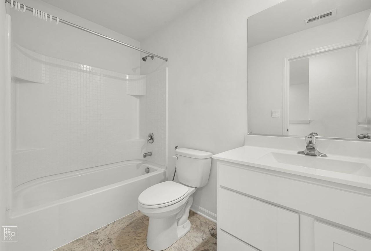 714 Juniper St - Photo 7 of 13