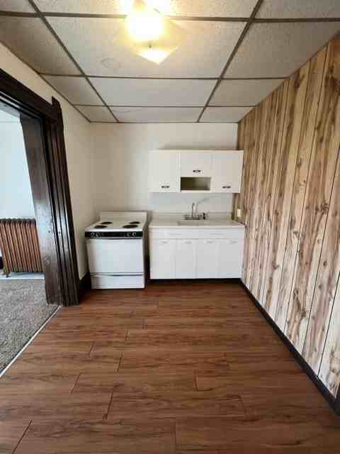 303 Clay Ave #2 - Photo 4 of 13