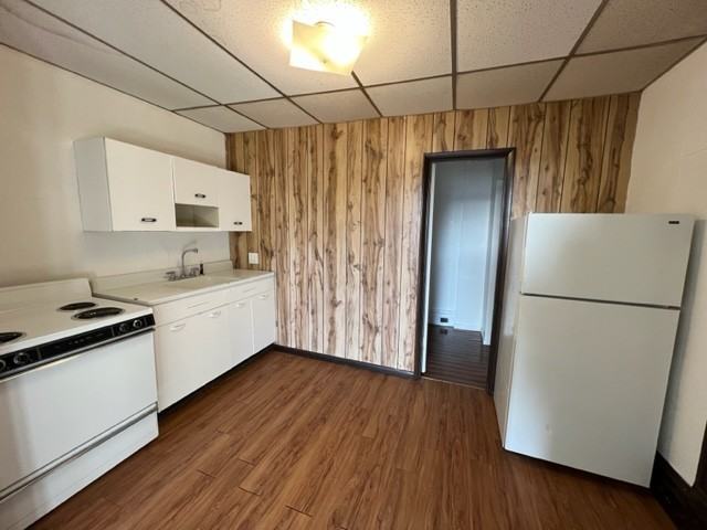 303 Clay Ave #2 - Photo 5 of 13