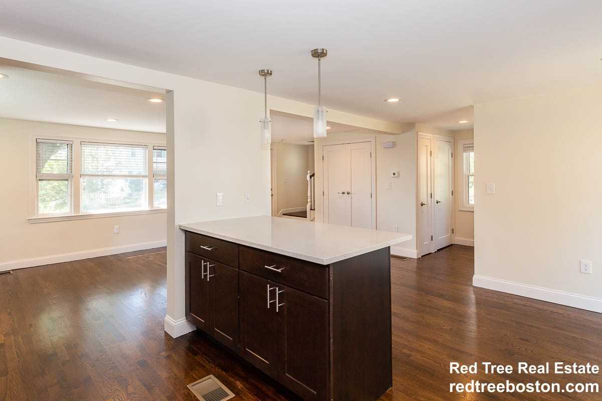 77 Rock Glen Rd #NA - Photo 4 of 20