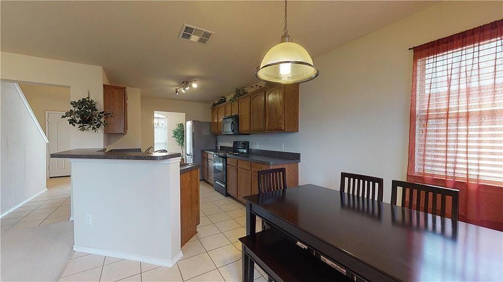9948 Southgate Dr #NA - Photo 2 of 34