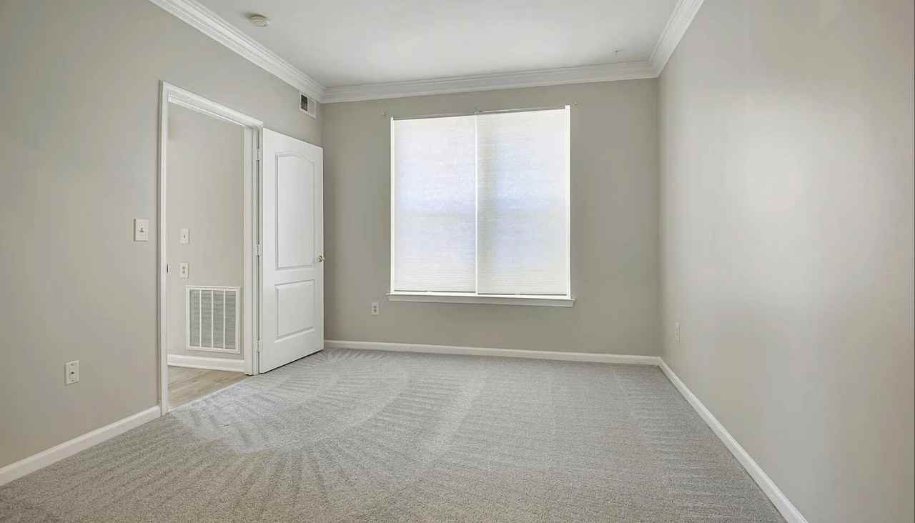20901 Cedarpost Sq #1 - Photo 7 of 19