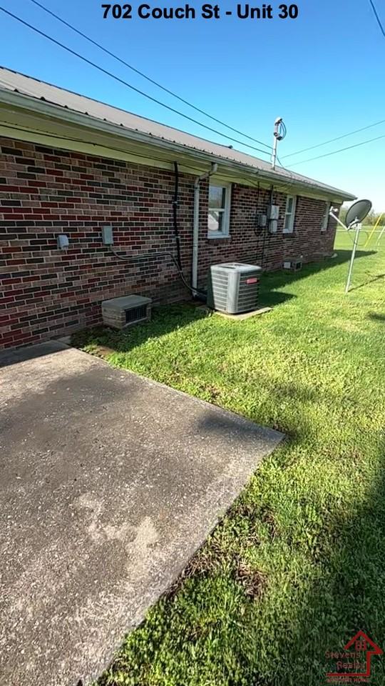 Couch Apartments - Photo 7 of 18