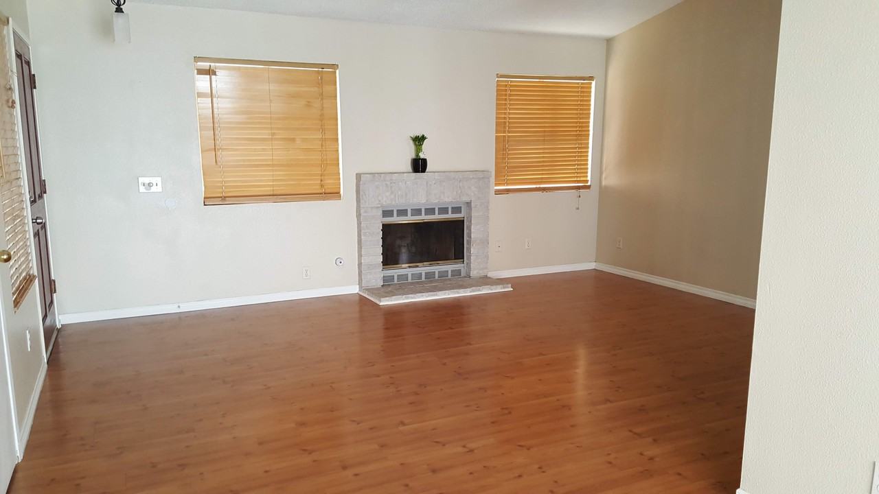 532 Hacienda Ave #1 - Photo 2 of 12