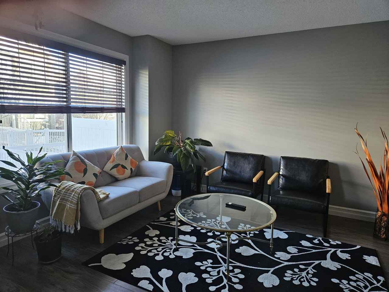 415 Clareview Road Northwest - Photo 2 of 14