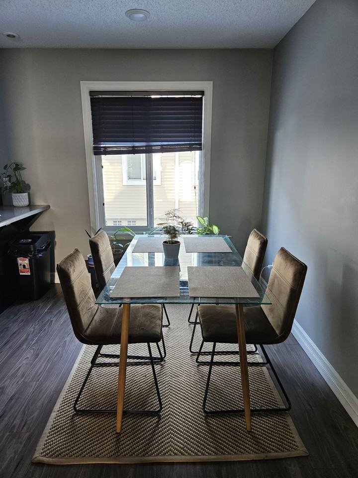 415 Clareview Road Northwest - Photo 3 of 14