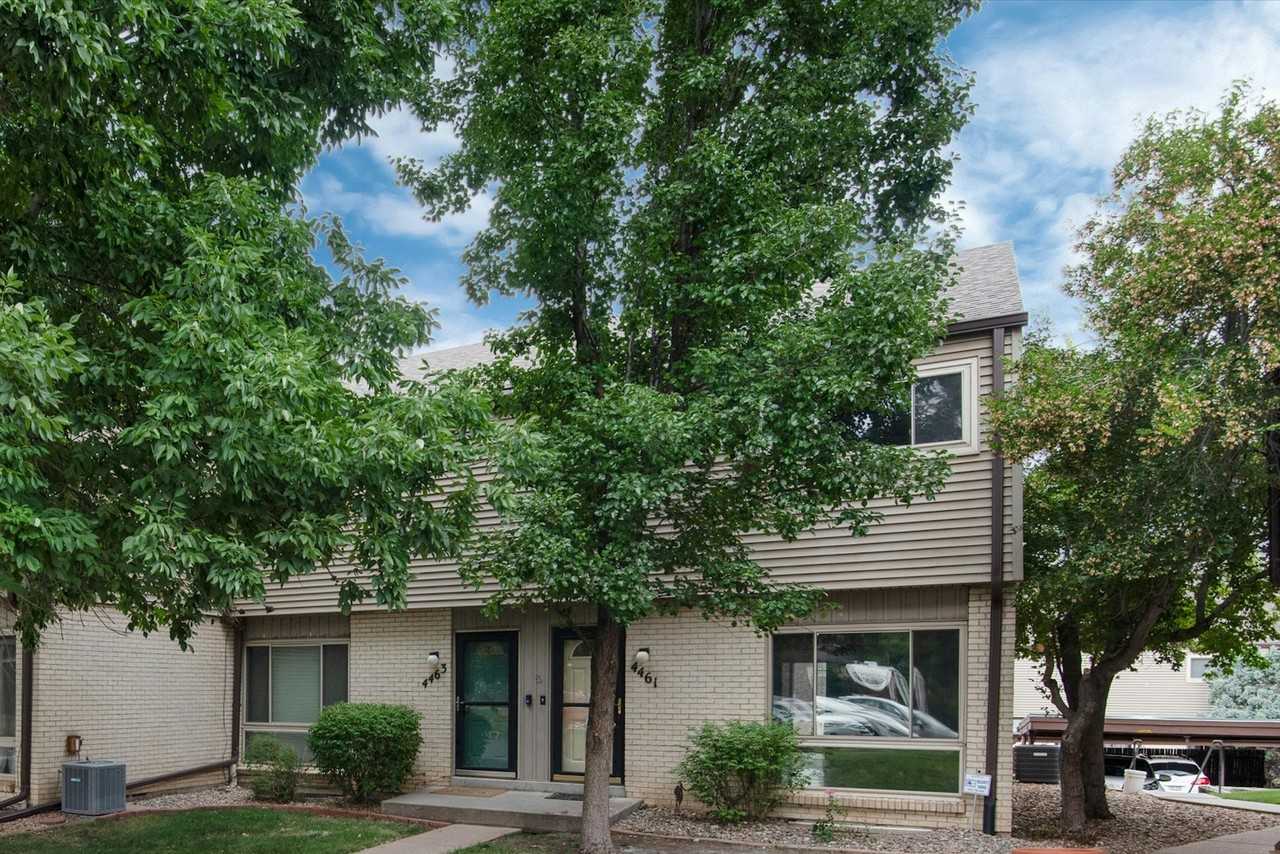 4461 W Pond Circle - Photo 3 of 38