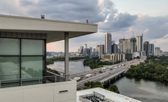 1300 E Riverside Dr ##D807 - Photo 1 of 1