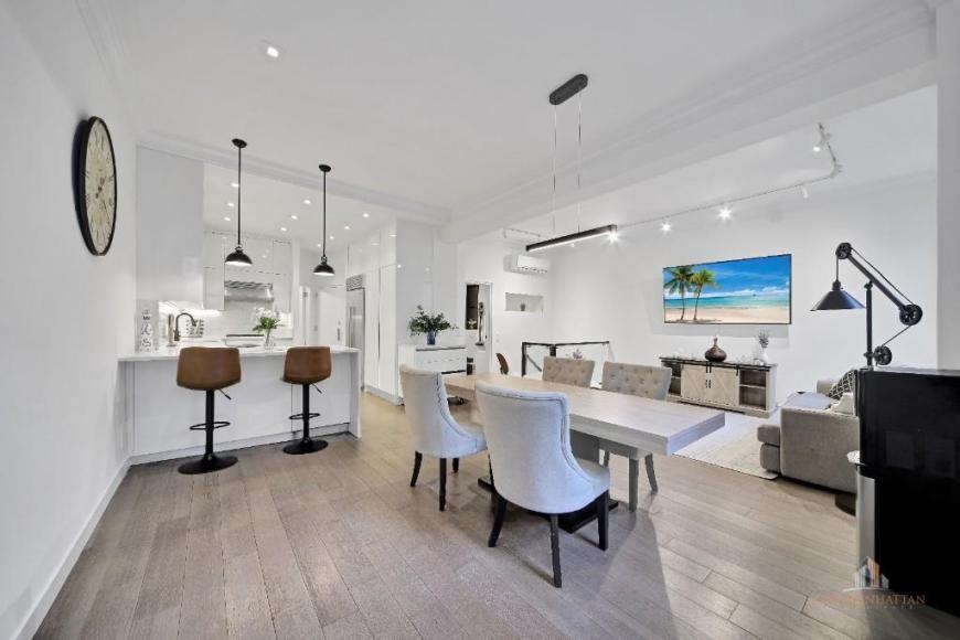 418 East 83rd Street - Photo 2 of 10