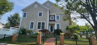1016 ROBBINS-EDINBURG - Photo 1 of 1