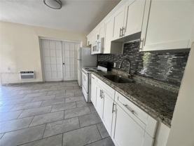2760 Sw 2nd St #C - Photo 1 of 1