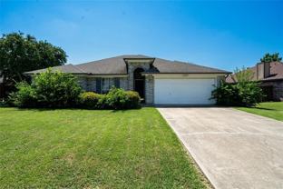 3306 Scenic Glen Dr - Photo 1 of 1