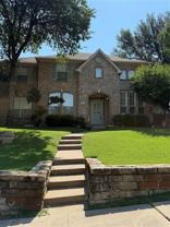 2832 Lincolnshire Dr - Photo 1 of 1