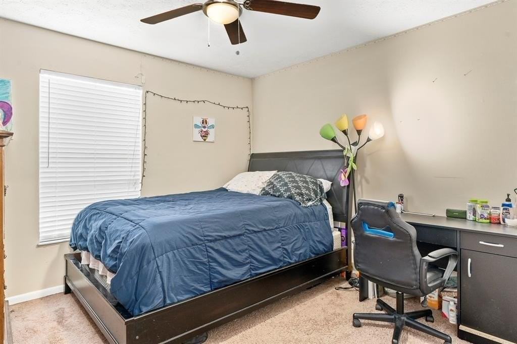 581 Nw Cornell Ave - Photo 5 of 11