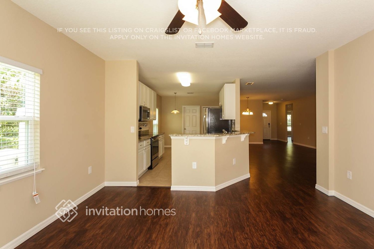 3725 Petunia Ter - Photo 5 of 22