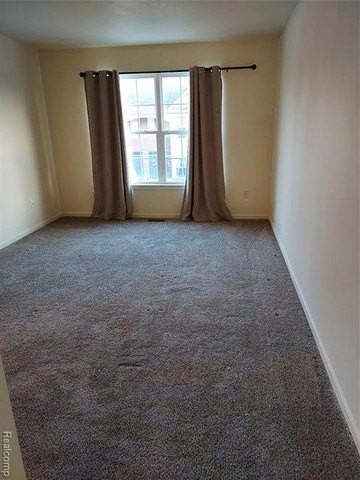 16423 Claremont Dr S - Photo 6 of 15