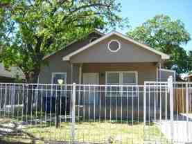 907 Sw 37th St #B - Photo 1 of 1