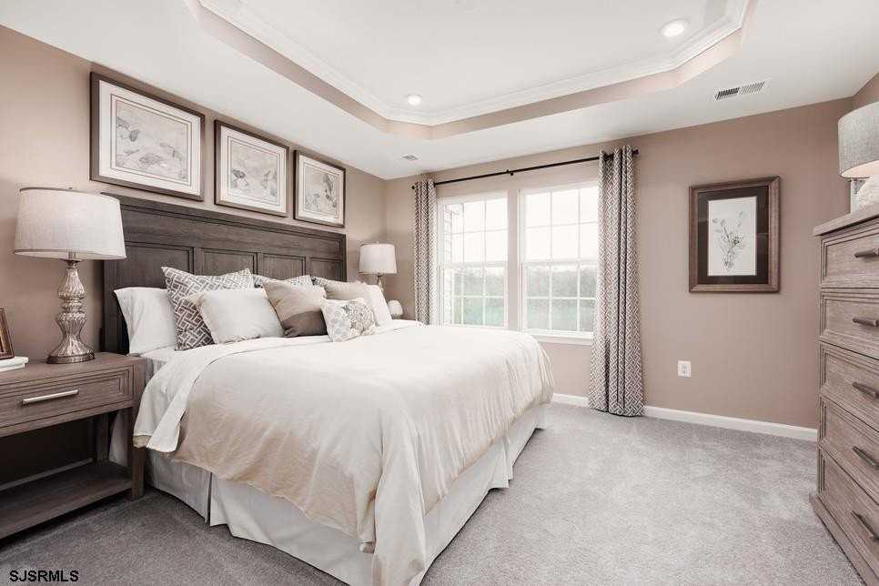 2102 E Oak Rd - Photo 3 of 4