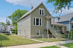 3010 N Albany Ave - Photo 1 of 1