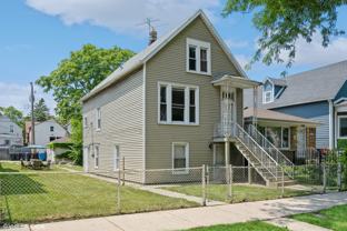 3010 N Albany Ave - Photo 1 of 1