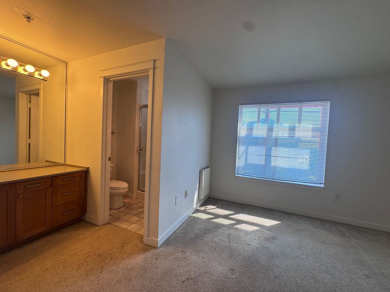 Centre Court - Photo 2 of 13