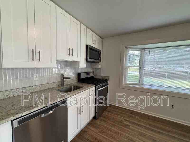 5830 Vandegrift Ave - Photo 2 of 21