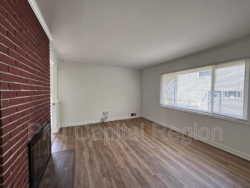 5830 Vandegrift Ave - Photo 6 of 21