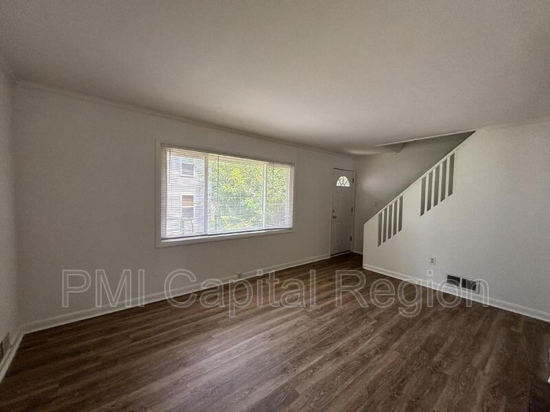 5830 Vandegrift Ave - Photo 7 of 21