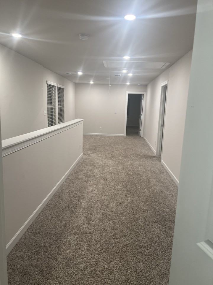 633 Cranford Dr - Photo 3 of 5