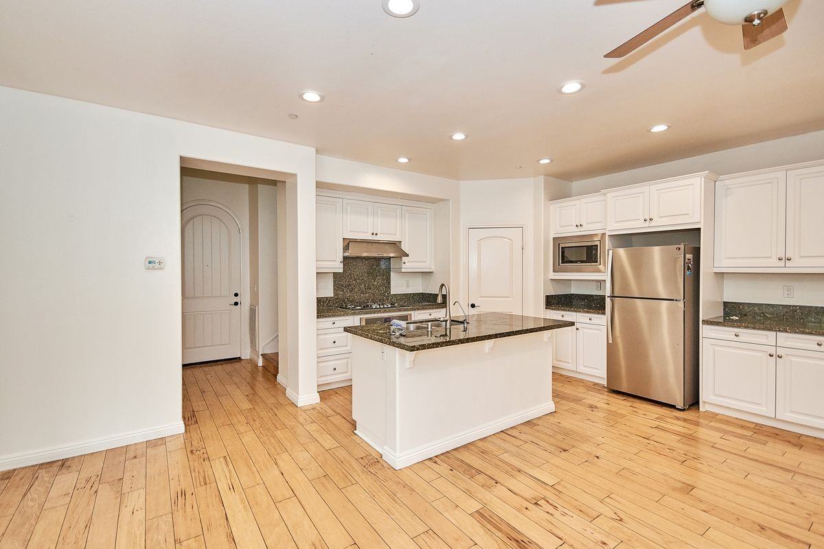 2951 E Walking Beam Pl - Photo 3 of 20