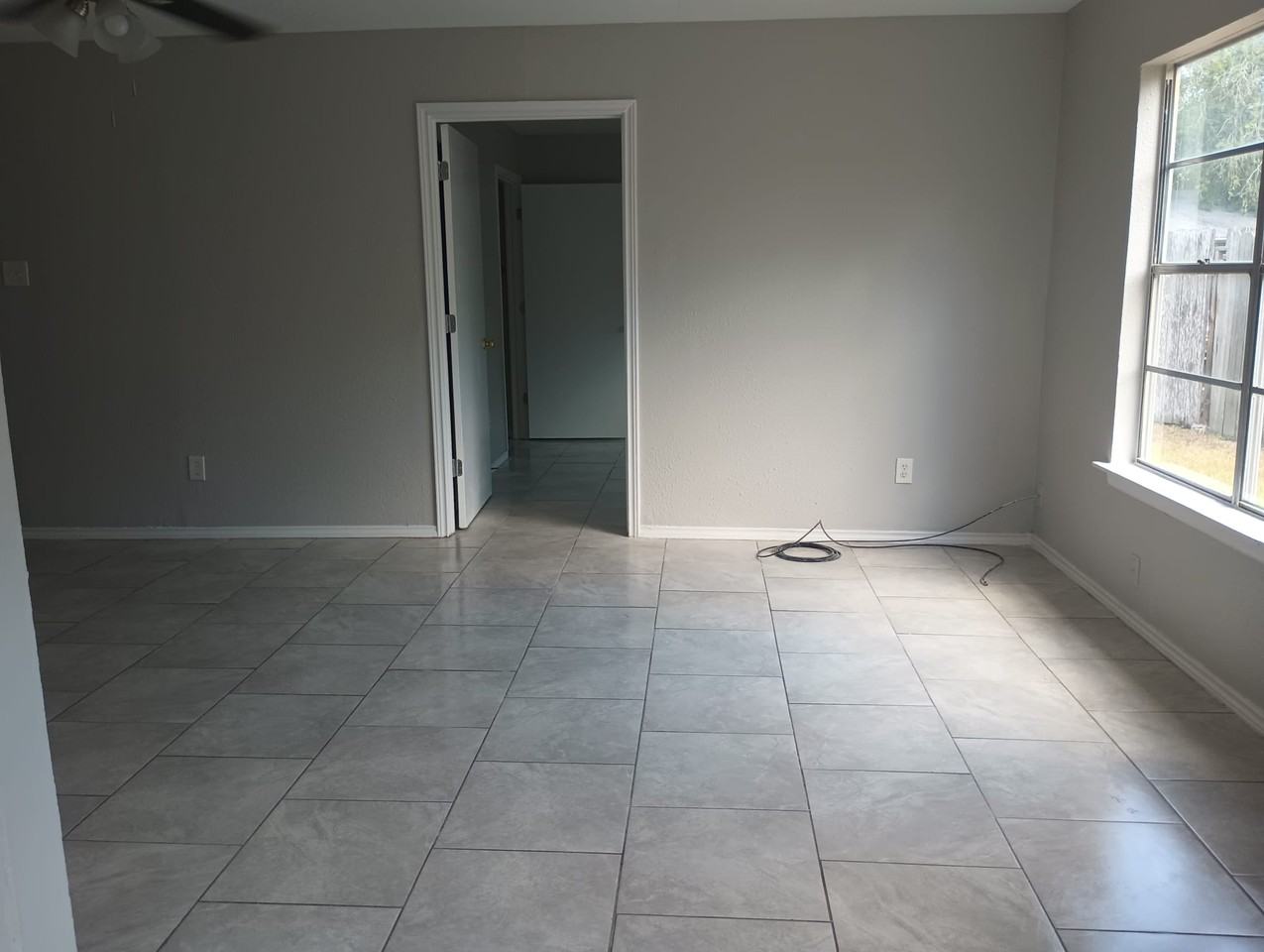 121 Green Trail Drive - Photo 2 of 8