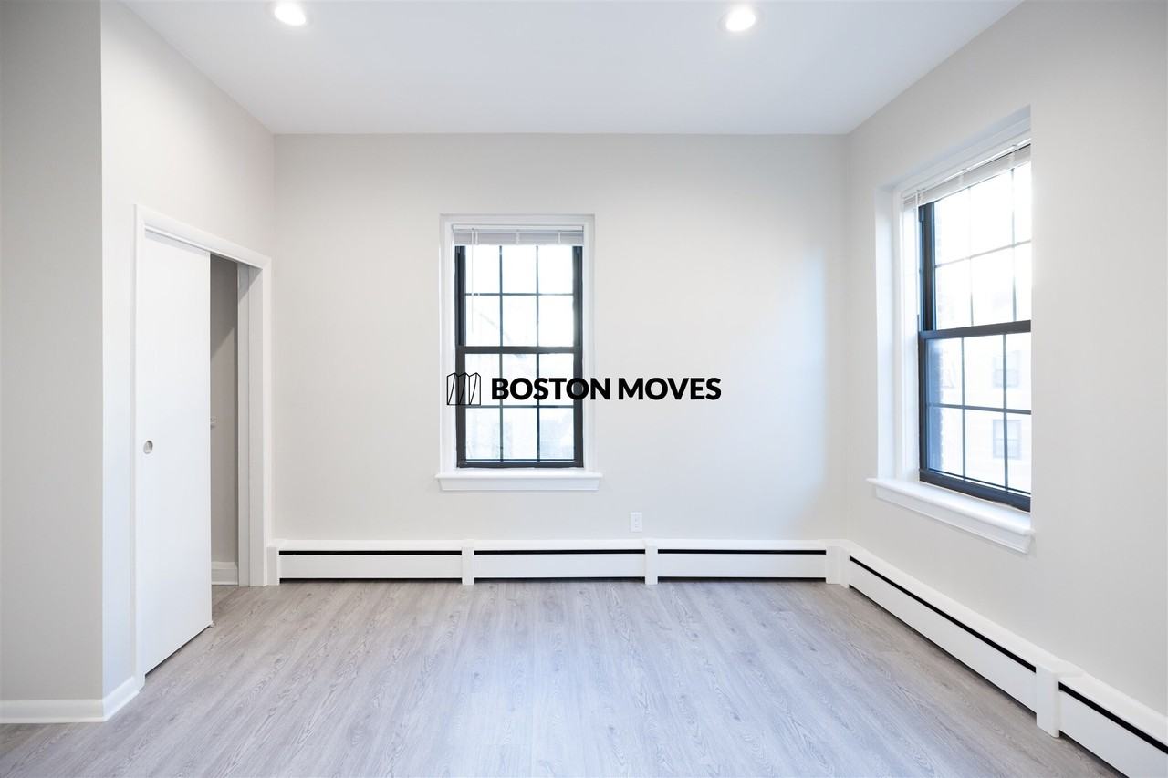 Saint Botolph St #6 - Photo 3 of 9