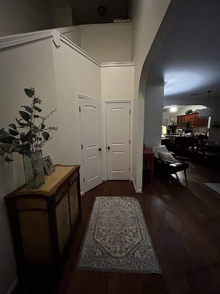 4300 Ashwood Cv #56 - Photo 3 of 25