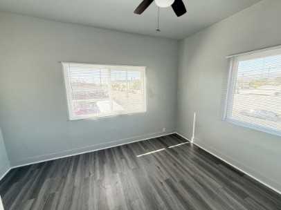 404 North Fries Avenue - Photo 4 of 4
