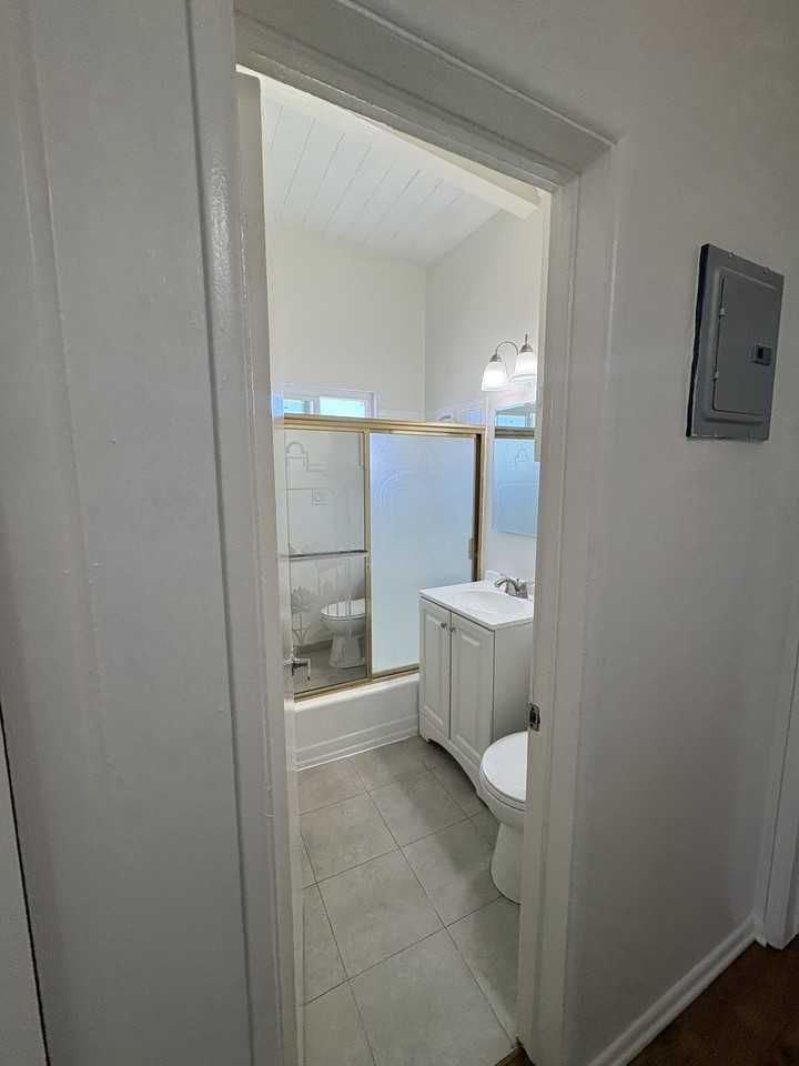 1834 West 146th Street - Photo 2 of 5