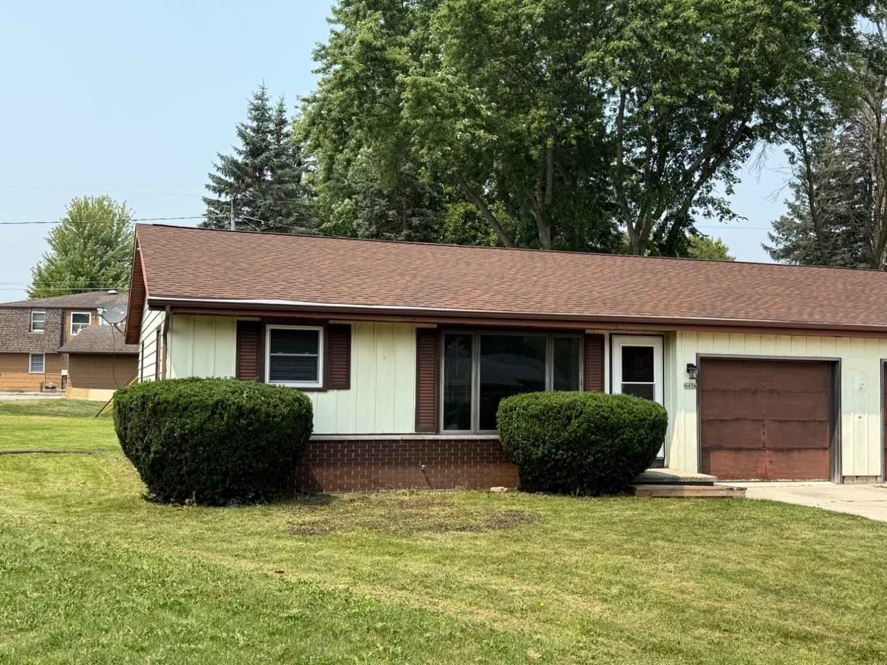 4438 Just Ct - Photo 4 of 20