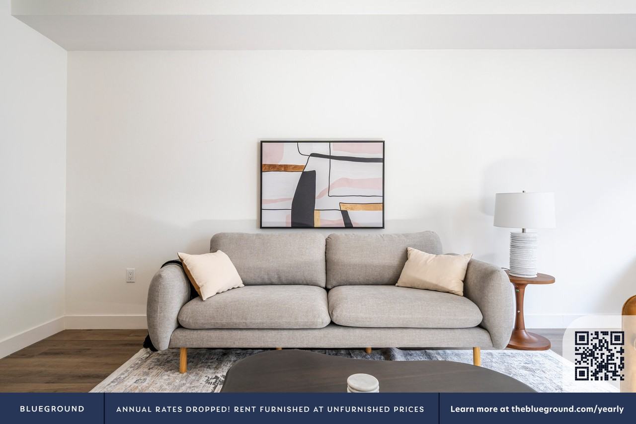 635 Robinson Ave #56 - Photo 3 of 33