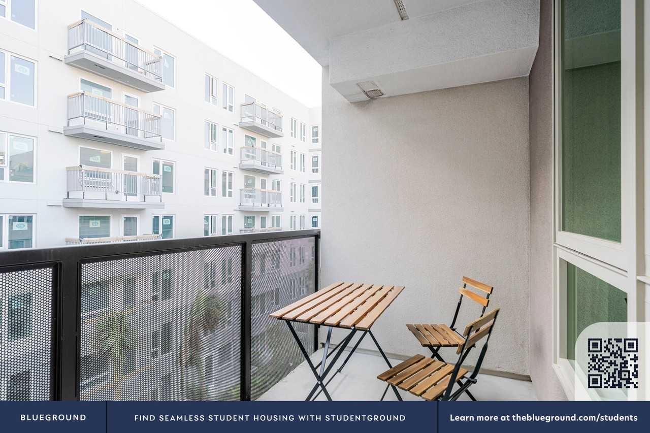 635 Robinson Ave #56 - Photo 6 of 33