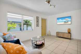 1850 Sw 24th St - Photo 1 of 1