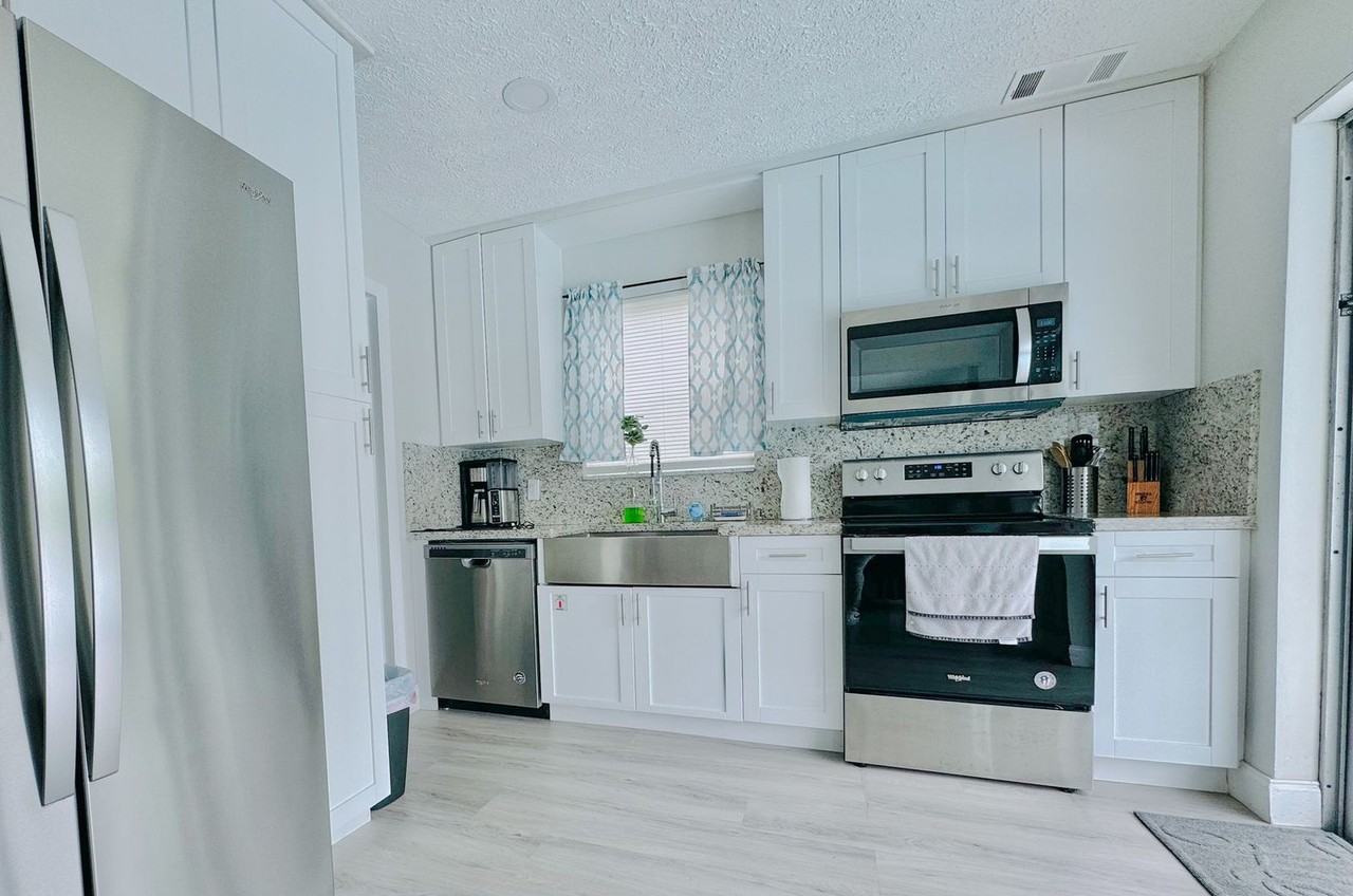 2841 Sw 4th Ct #1258737P - Photo 3 of 21