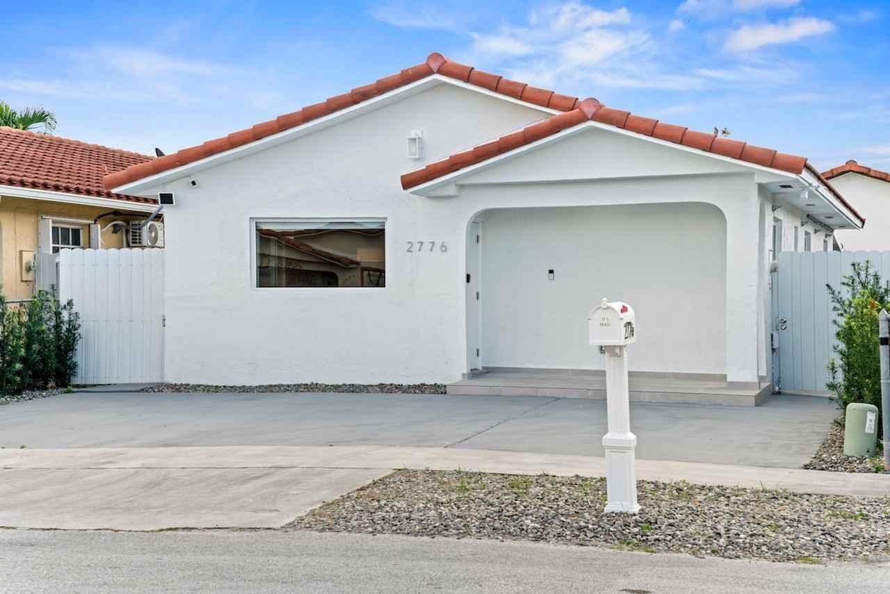 2776 W 71st Pl #1261574P - Photo 4 of 23