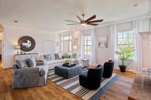 featured image of 4 Susan Pl