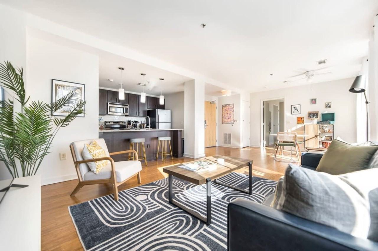 401 Cherry Street - Photo 4 of 15