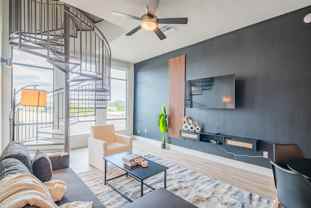 15501 Dial Boulevard - Photo 1 of 1